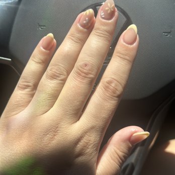 Jess Nails Salon - I let Riri do whatever just something summery and she did this and I LOVE them! - Nail Salons Near Me - Moreno Valley, California Jess Nails Salon - I let Riri do whatever just something summery and she did this and I LOVE them! - Nail Salons Near Me - Moreno Valley, California