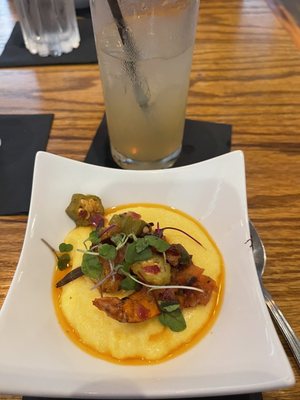 Rowdy Tiger Whiskey Bar & Kitchen by null