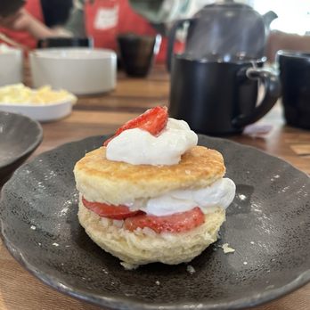 Life Plus Schools - Culinary Department - Biscuit - Cooking Schools Near Me - Sherman Oaks, California Life Plus Schools - Culinary Department - Biscuit - Cooking Schools Near Me - Sherman Oaks, California