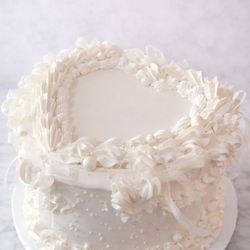 Sweet Passions Bakery - VALENTINE'S CAKE