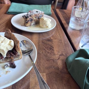 Ms. Peach's - Homestyle Bread Pudding - Southern Near Me - Sterling, Virginia