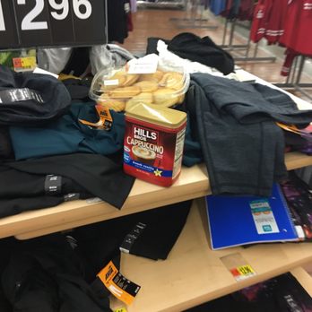 Walmart Supercenter - Sloppy, messy - Grocery Near Me - South Gate, California Walmart Supercenter - Sloppy, messy - Grocery Near Me - South Gate, California
