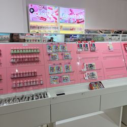 Miniso - Makeup section