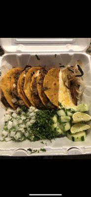 Aztecas Taco Truck by null