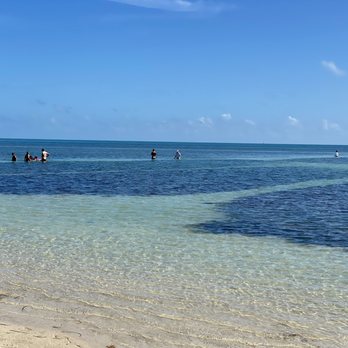 Veteran's Memorial Park - 11.25.22 sandbar - Parks Near Me - Big Pine Key, Florida