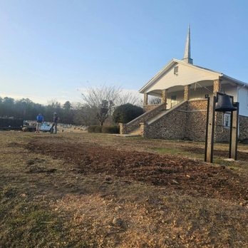 River Oaks - Tree removal - Landscaping Near Me - Odenville, Alabama River Oaks - Tree removal - Landscaping Near Me - Odenville, Alabama
