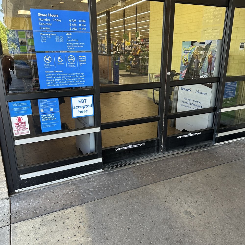 Walmart Neighborhood Market - Walking in..... - Grocery Near Me - Clovis, California Walmart Neighborhood Market - Walking in..... - Grocery Near Me - Clovis, California