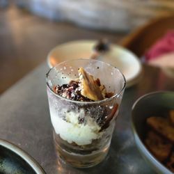Preserve - Ice cream sundae dessert