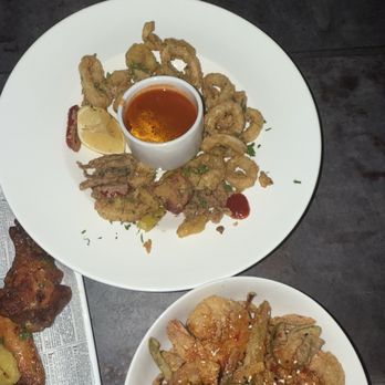Life After Restaurant & Lounge - Put a ring on it Calamari x Shrimpin ain't easy -  Sweet Chili - American Near Me - Edgewater, New Jersey