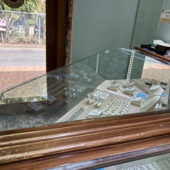 Vibe Jewelry - Jewelry Near Me - St John, Virgin Islands Vibe Jewelry - Jewelry Near Me - St John, Virgin Islands