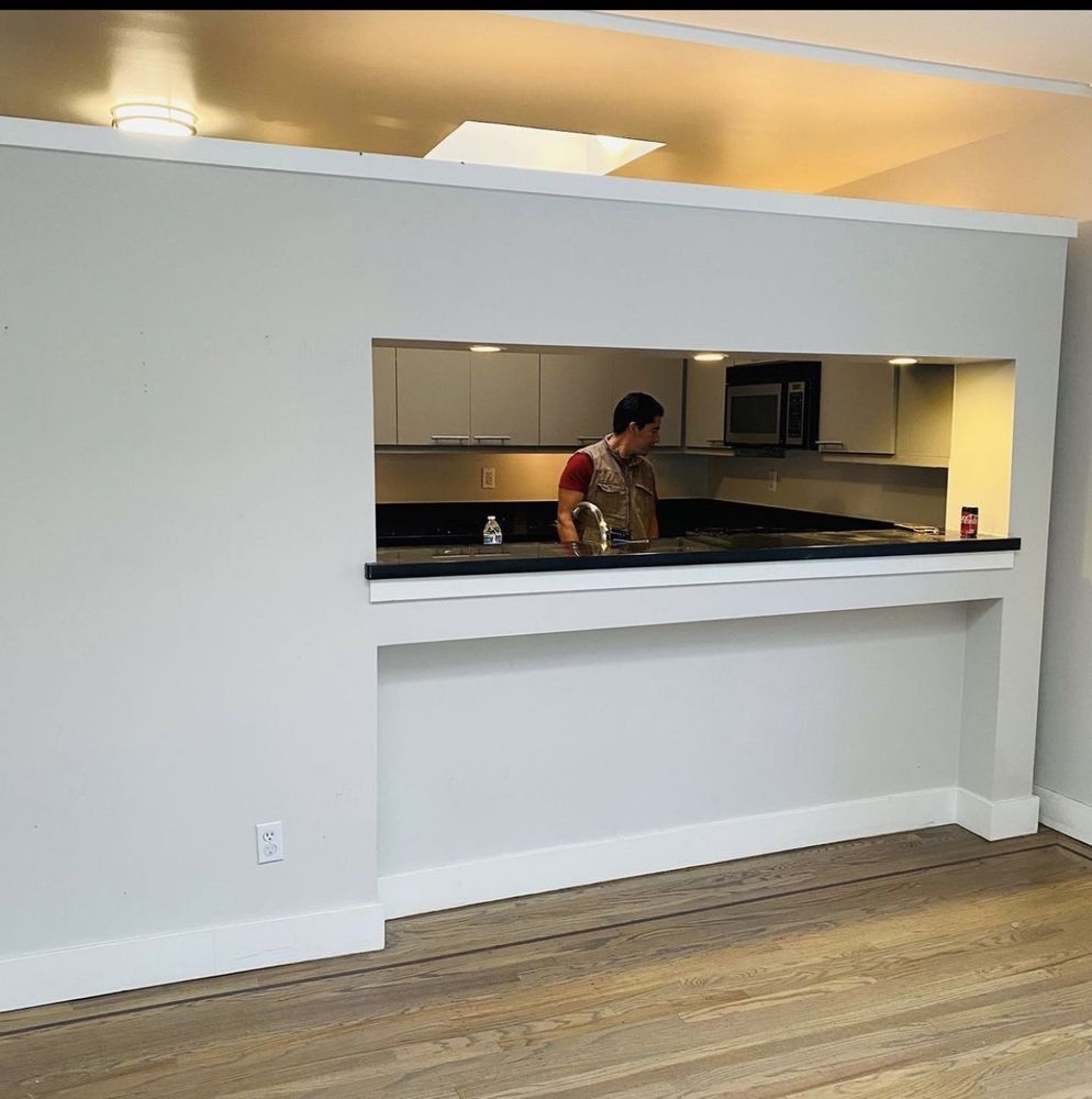 Slide of R7 Construction