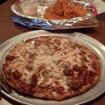 Gina's Italian Kitchen & Tavern - Italian Near Me - Hamilton, Ohio Gina's Italian Kitchen & Tavern - Italian Near Me - Hamilton, Ohio