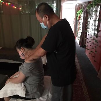 Step Foot Massage - David is the person you should ask for - Reflexology Near Me - Anaheim, California Step Foot Massage - David is the person you should ask for - Reflexology Near Me - Anaheim, California