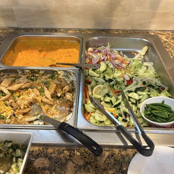 Chicago Curry House - Buffet with salad, mango pudding - Indian Near Me - Chicago, Illinois