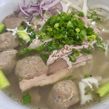 Viet Chubby Boy - beef combo pho - Asian Fusion Near Me - Honolulu, Hawaii Viet Chubby Boy - beef combo pho - Asian Fusion Near Me - Honolulu, Hawaii