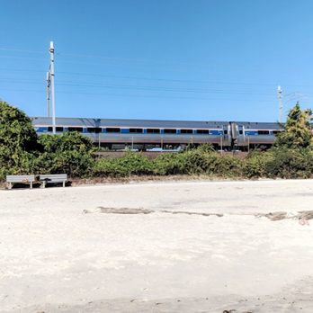 Rocky Neck State Park - View on beach - Parks Near Me - East Lyme, Connecticut