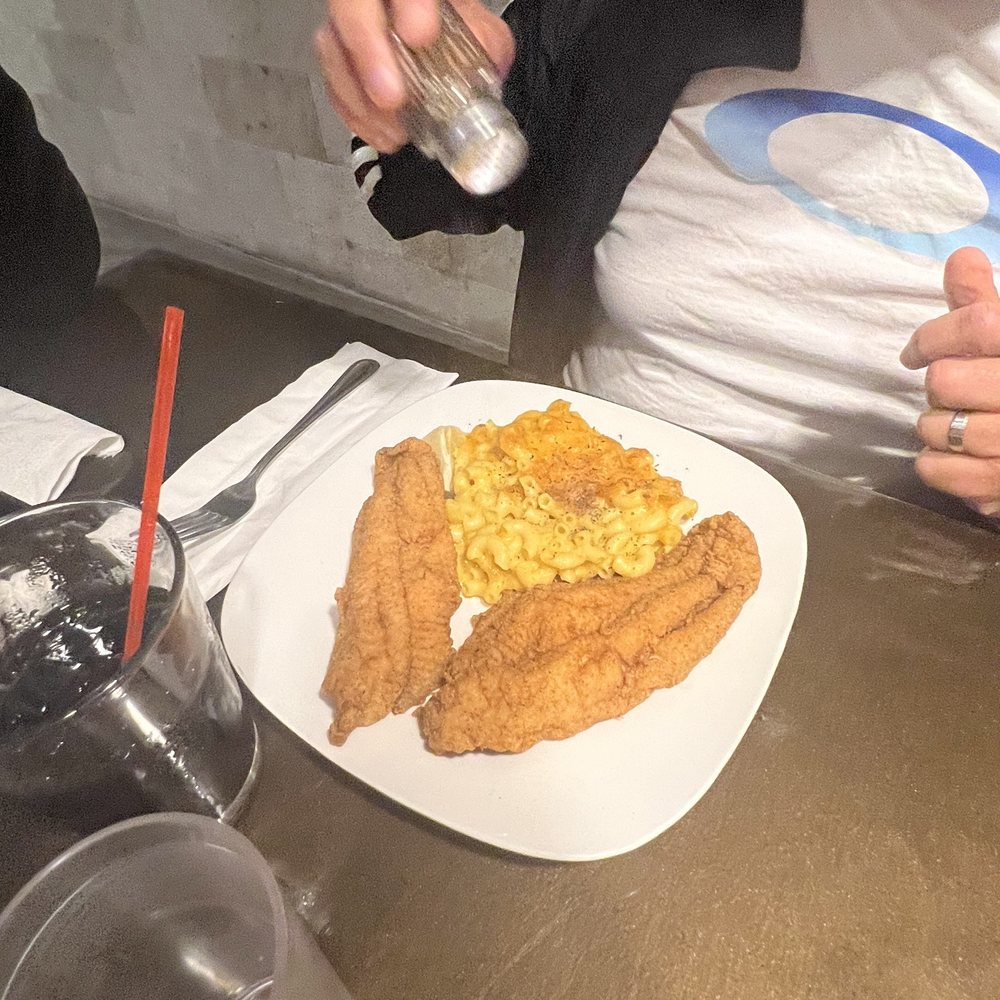PoppinCorks Bistro - Fried Catfish Mac&Cheese - Desserts Near Me - Flossmoor, Illinois PoppinCorks Bistro - Fried Catfish Mac&Cheese - Desserts Near Me - Flossmoor, Illinois