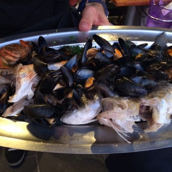 Les Pêcheurs - Regular bouillabaisse. - French Near Me - Nice, 06 Les Pêcheurs - Regular bouillabaisse. - French Near Me - Nice, 06