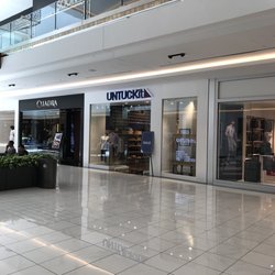 UNTUCKit