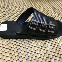 La Halle aux Chaussures