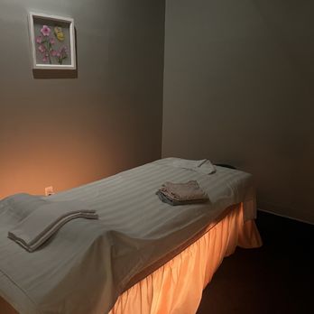 Royal Skin Massage - Skin Care Near Me - Los Angeles, California