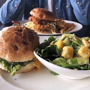 Yard House - New American Near Me - Cincinnati, Ohio