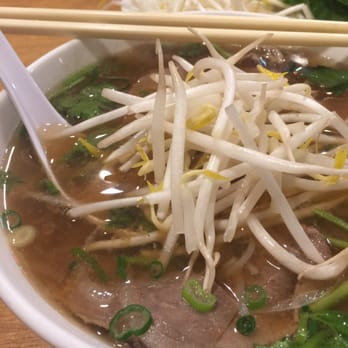Pho Hoang - Pho Tai Nam! Delicious, clear broth. Plenty of sprouts! - Vietnamese Near Me - Centreville, Virginia Pho Hoang - Pho Tai Nam! Delicious, clear broth. Plenty of sprouts! - Vietnamese Near Me - Centreville, Virginia