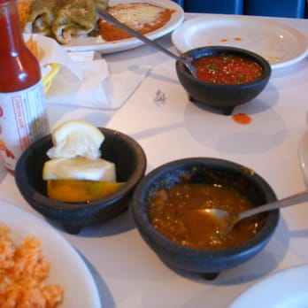Vallarta Restaurant - SALSAS - Mexican Near Me - Fillmore, California