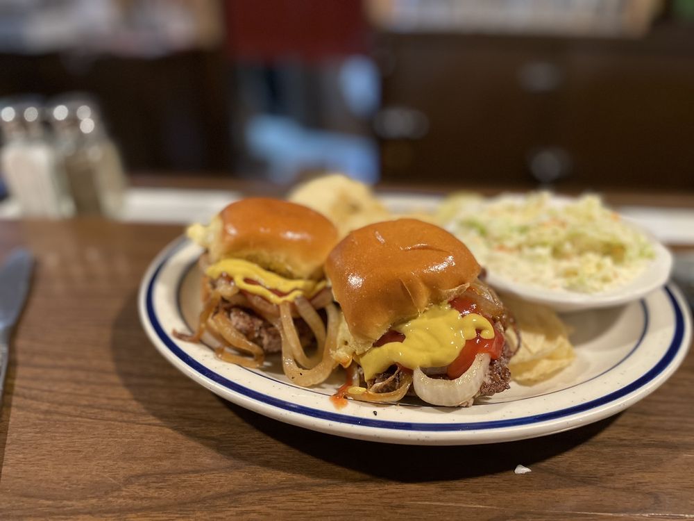 BOLTON RIDGE BAR & GRILL Updated September 2024 9101 Bolton Rd