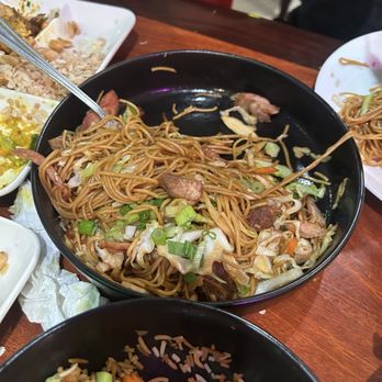Kathmandu Cuisine - Chicken chow mein - Himalayan/Nepalese Near Me - Milpitas, California Kathmandu Cuisine - Chicken chow mein - Himalayan/Nepalese Near Me - Milpitas, California