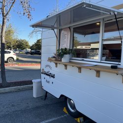 Outside if Crunch Gym on Hollenbeck