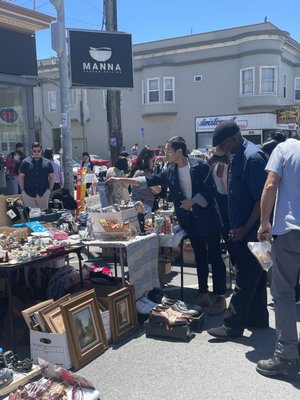Inner Sunset Flea Market~2nd Sundays April to November 2024 by null