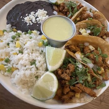 Pepita's Cafe & Bar - Amazing tacos great quality limes - Cafes Near Me - Austin, Texas Pepita's Cafe & Bar - Amazing tacos great quality limes - Cafes Near Me - Austin, Texas
