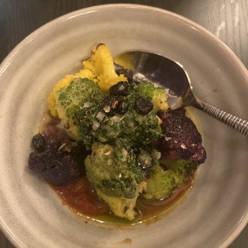 Violí Oakbrook - Charred Cauliflower - Greek Near Me - Oak Brook, Illinois Violí Oakbrook - Charred Cauliflower - Greek Near Me - Oak Brook, Illinois