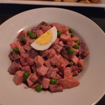 Lama Peruvian cuisine - Beets Salade - Peruvian Near Me - Mesquite, Nevada