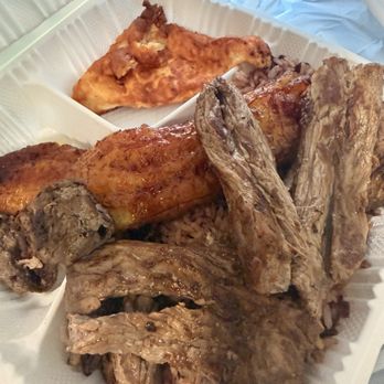 Nueva segovia  - Steak - Spanish Near Me - Huntington Park, California