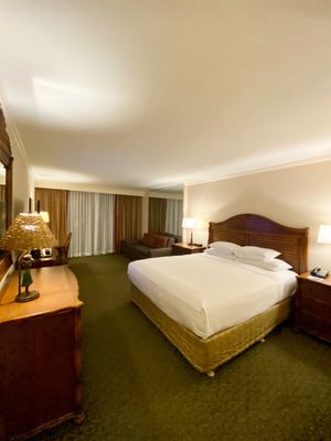Outrigger Waikiki Beach Resort by null