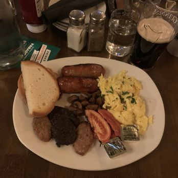 Tir na nÓg Irish Pub - Traditional Irish Breakfast - Irish Pub Near Me - Philadelphia, Pennsylvania