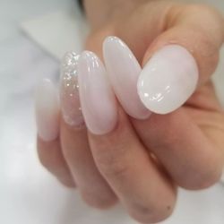 Eve Nails
