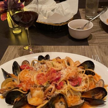 Luce - Linguine ca del mare - Italian Near Me - Charlotte, North Carolina