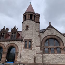 Cambridge Public Library