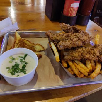 Stiles Switch BBQ & Brew - Steak Finger basket special! Good stuff - Barbeque Near Me - Austin, Texas