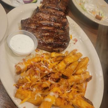 Montana Mike's Steakhouse - Steakhouses Near Me - Greenfield, Indiana