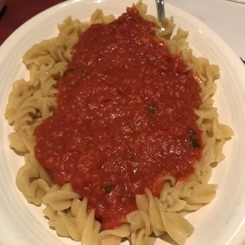 Chi Chi's Pizza - Pasta al dente - Pizza Near Me - Northridge, California Chi Chi's Pizza - Pasta al dente - Pizza Near Me - Northridge, California