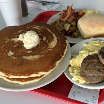 Annie's Hamburgers - Burgers Near Me - Houston, Texas
