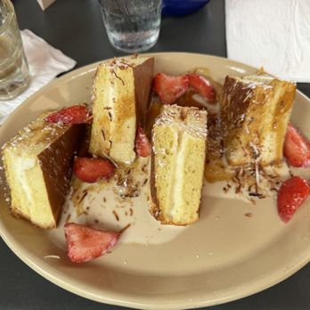 Snooze, an A.M. Eatery - Breakfast & Brunch Near Me - Tustin, California
