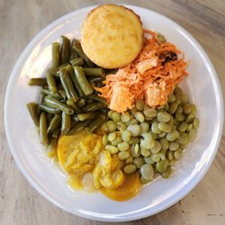 Sweet Tea & Biscuits Cafe - All fresh, locally sourced (when possible), in season vegetable plates!