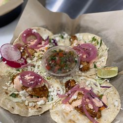 Blackbeard’s Brewing - Local Grilled Fish Tacos
