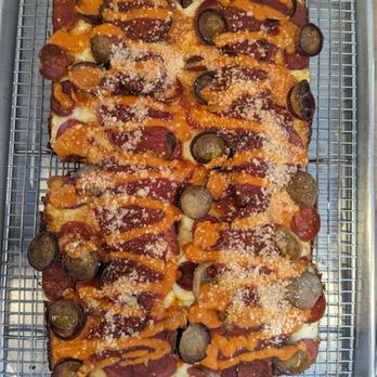 Underground Pizza - Towson - Pizza Near Me - Towson, Maryland