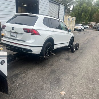 Easy Towing - Outstanding Service and Fair Pricing! - Towing Near Me Easy Towing - Outstanding Service and Fair Pricing! - Towing Near Me